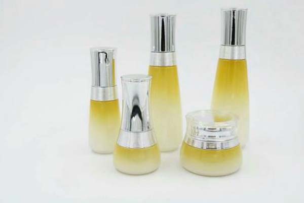 香水瓶的具體生產方（fāng）法