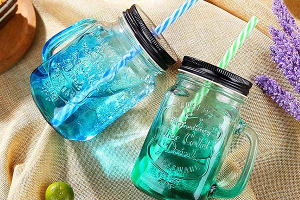 玻璃瓶（píng）的（de）用途及特性（xìng）