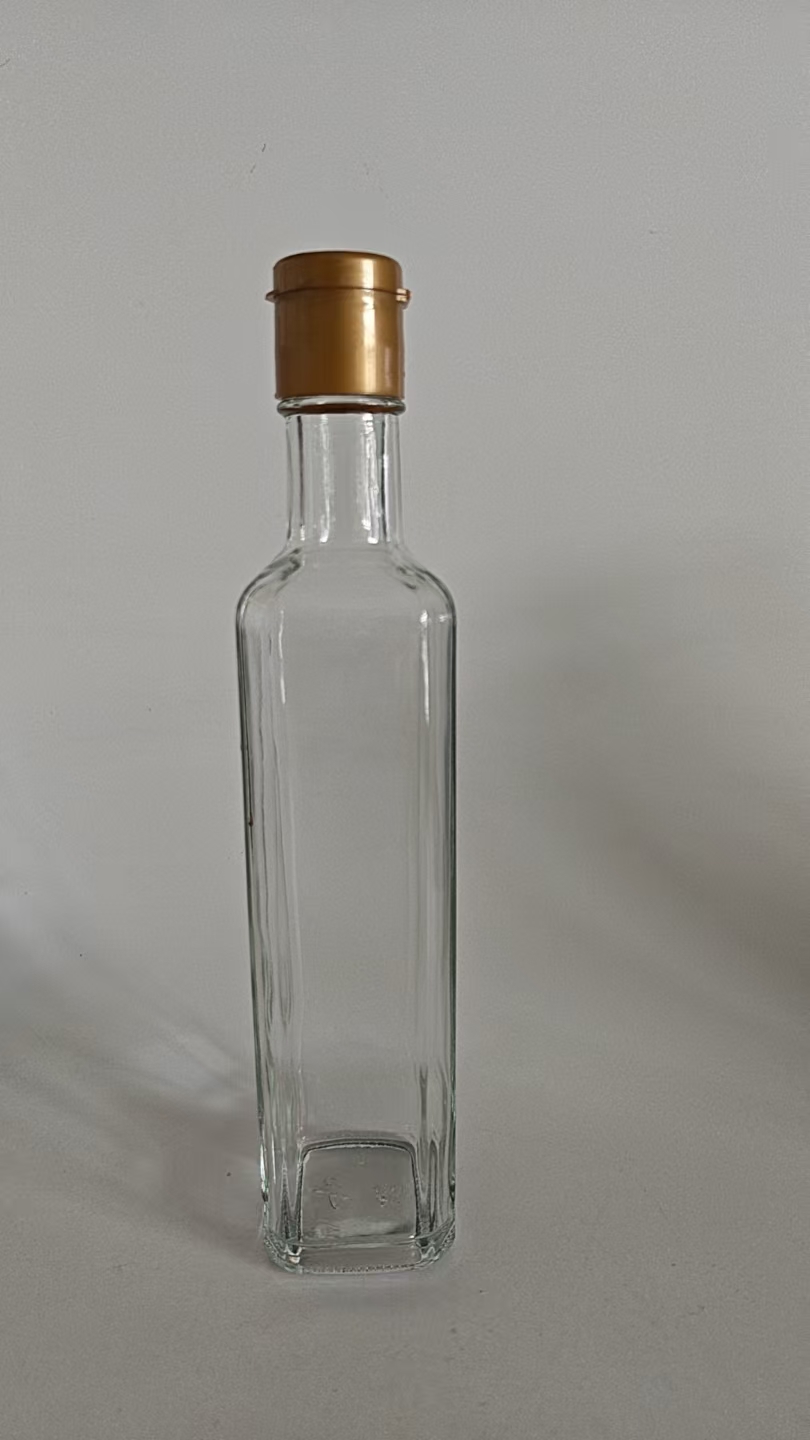 醬油醋（cù）瓶